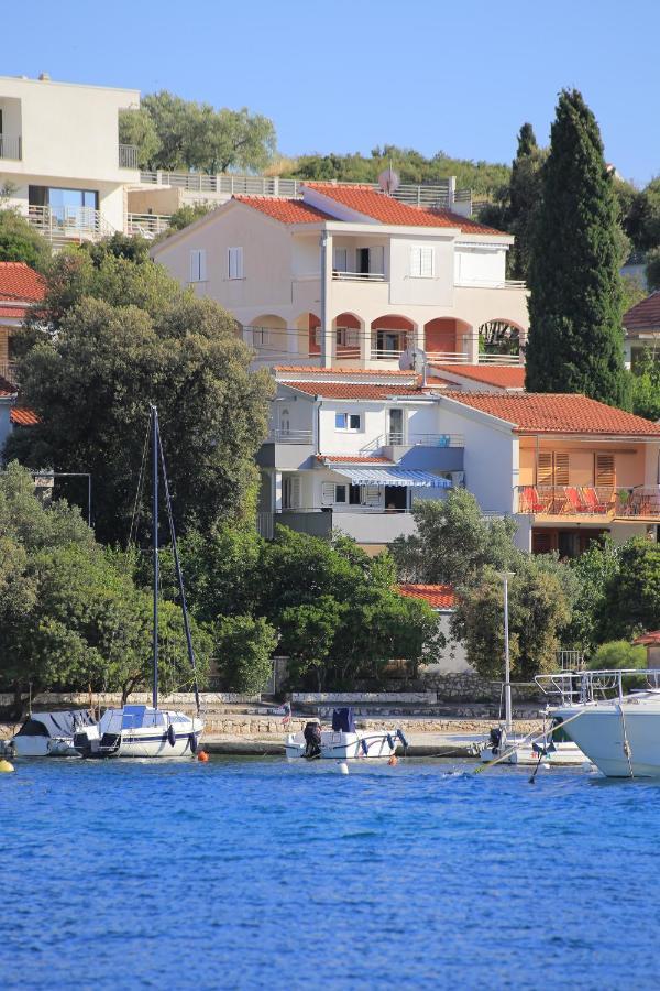 Apartments By The Sea Seget Vranjica, Trogir - 13771 Exterior photo
